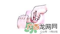 怎么按摩乳房下奶快 怎么按摩乳房下奶多
