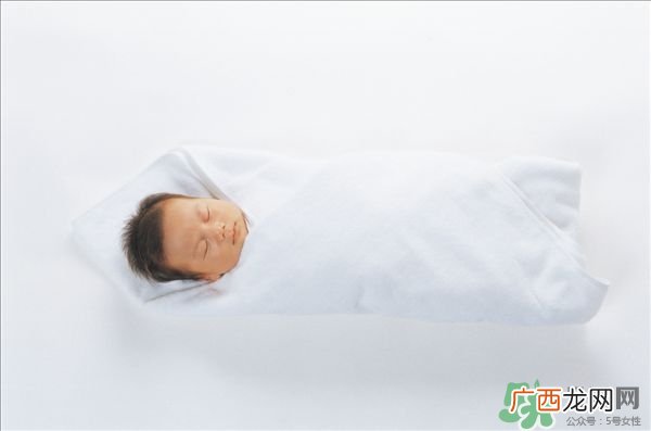 夏季新生儿如何护理 新生儿夏季护理