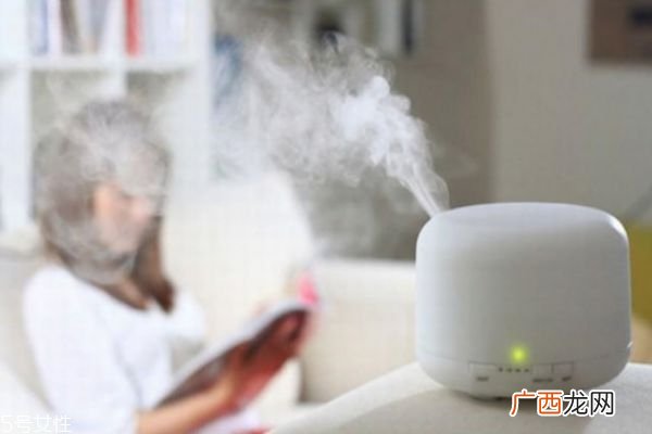 加湿器出来的雾为什么是凉的 加湿器冷雾好还是热雾好
