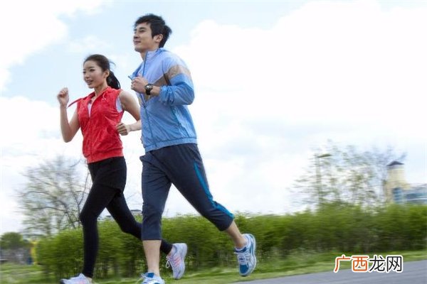 健身后便秘是什么原因 要注意补水