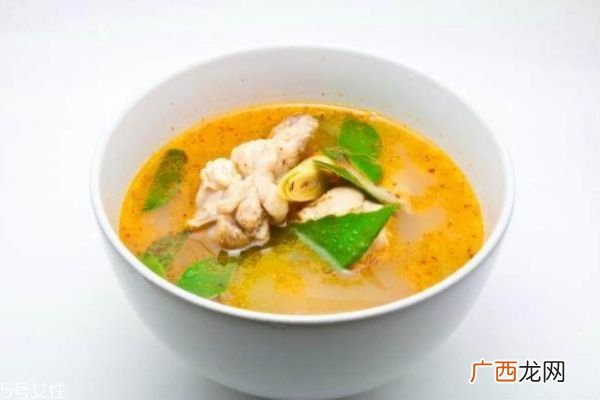 汤泡饭和饭后喝汤有什么不一样 汤泡饭和饭后喝汤的区别