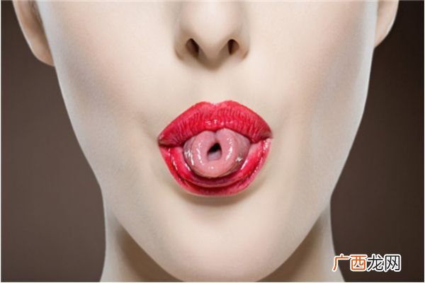 口苦口臭吃什么好 除口臭小偏方