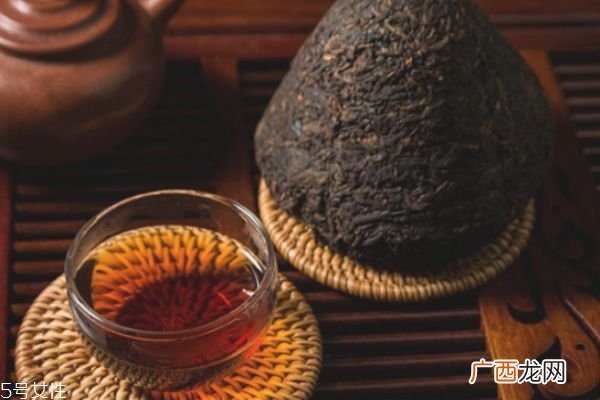 喝黑茶的好处和坏处 关于黑茶的认识误区