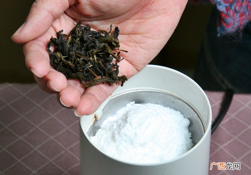 自制清洁剂配方 玻璃瓷砖都搞定