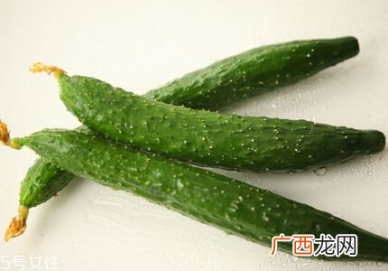 女性经常揉肚子能减肥吗？揉肚子好处多多