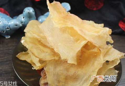 鳕鱼胶和花胶的区别 属于不同的部位