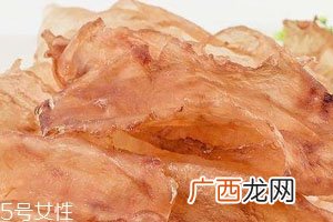 鳕鱼胶和花胶的区别 属于不同的部位