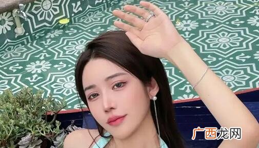 如何通过聊天让女生爱上你？学会多元化的聊天
