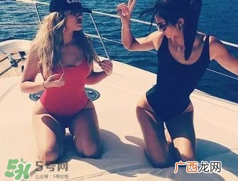 斑比跪是怎么来的？Bambi Pose为什么叫斑比跪