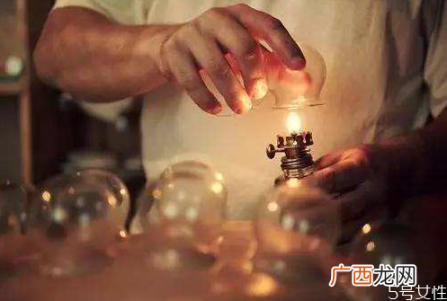 拔火罐起泡怎么处理最快 拔火罐水泡不处理行吗