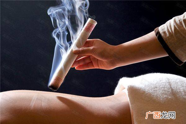 如何艾灸治疗月经 艾灸治疗月经的方法