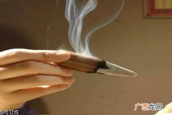 艾灸贴的功效是什么 艾灸贴可以天天贴吗
