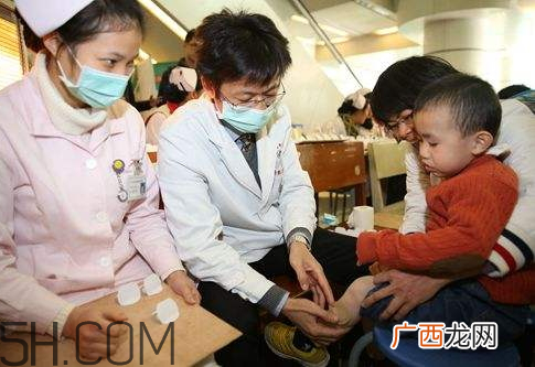 三九贴不能吃什么 贴三九贴不能吃什么