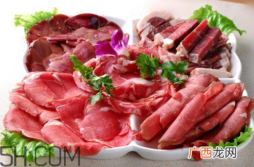 三九贴能吃羊肉吗 贴三九贴能吃羊肉吗