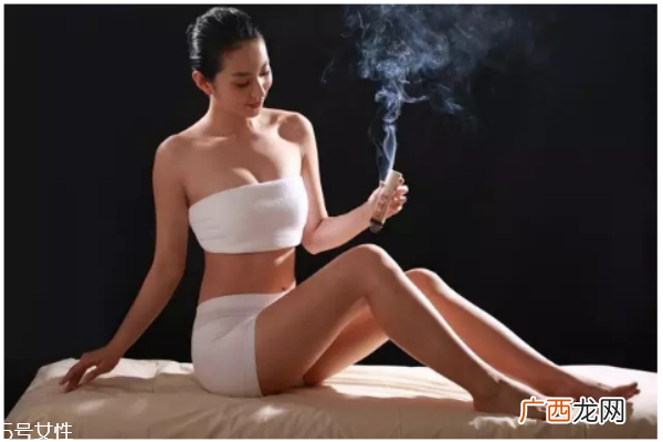 中医针灸疗法中艾灸 能有效治疗头痛症状