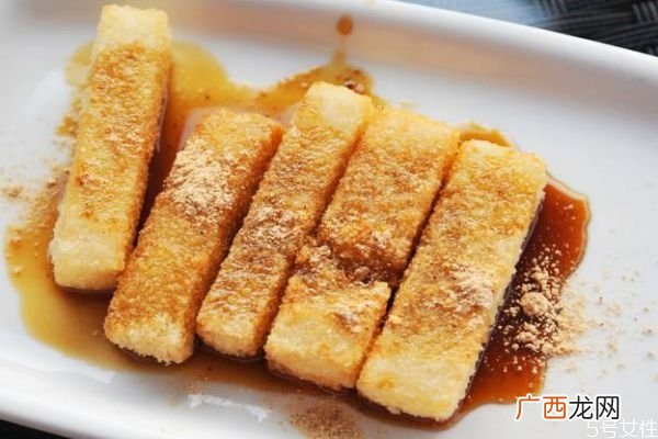 红糖糍粑是怎么做的呢 做红糖糍粑要注意什么呢