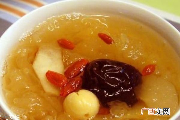 冬天喝什么汤可以止咳 冬天喝什么下火汤