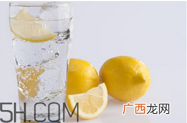 秋天的茄子可以吃吗？秋天喝柠檬水注意事项