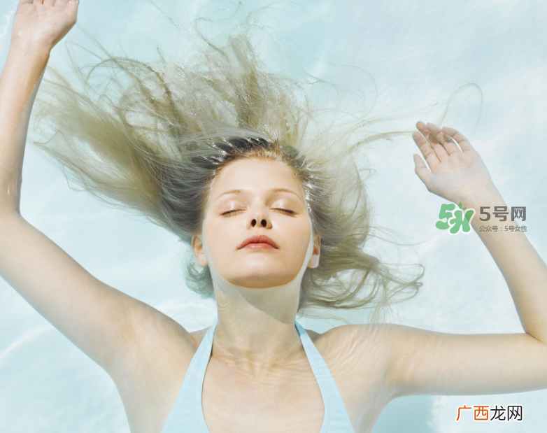 游泳怎么防晒？游泳防晒霜推荐