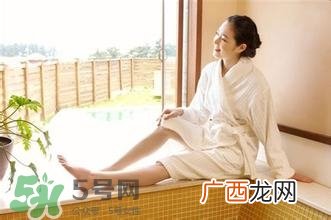 三伏天坐月子吃什么？三伏天坐月子可以开空调吗？