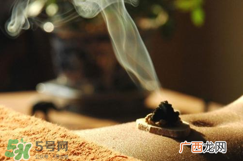 三伏天可以天天艾灸吗？三伏天艾灸可以天天做吗？