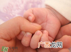 五月份坐月子能开空调吗？5月份坐月子能吹空调吗？