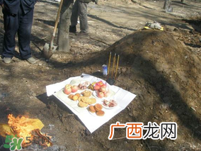 端午节能上坟吗？端午节当天能扫墓吗？