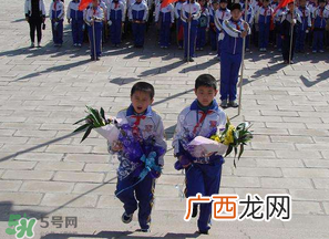 清明节小孩能上坟吗？清明节可以带小孩扫墓吗？