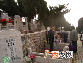 新坟扫墓什么时候？新坟扫墓的时间是什么时候？