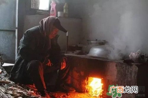 冬天厨房的雾怎么处理?厨房雾气大怎么办