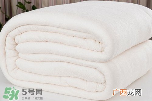 冬季什么被子最保暖?冬季盖什么被子好