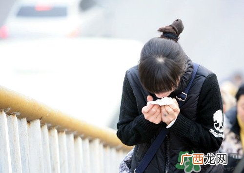 冬天咳嗽有痰吃什么合适?冬天咳嗽吃什么好的快