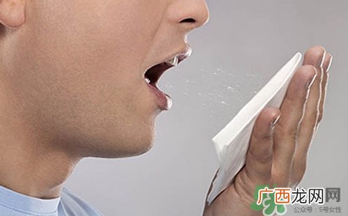 冬天咳嗽有痰吃什么合适?冬天咳嗽吃什么好的快