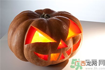 万圣节为什么要用南瓜?万圣节南瓜是什么意思?