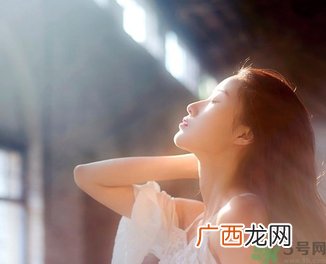 冬天几天洗一次澡最好？冬天两天洗一次澡正常吗？