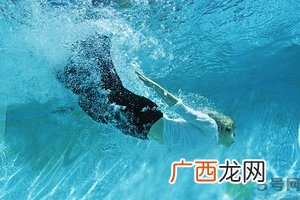 立秋能游泳吗？立秋鼻炎又犯病了？