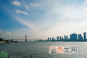三大火炉是哪三个城市？三大火炉是哪几个城市？