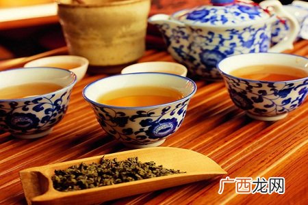 根据不同季节变化选择喝什么茶