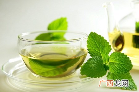 根据不同季节变化选择喝什么茶