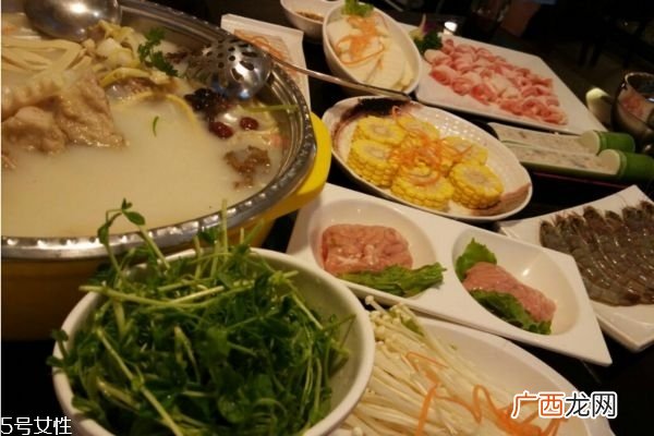 冬季吃火锅时哪些事情需要注意