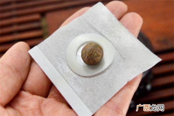 南怀瑾肚脐贴去湿气是真的吗 南怀瑾肚脐贴的功效