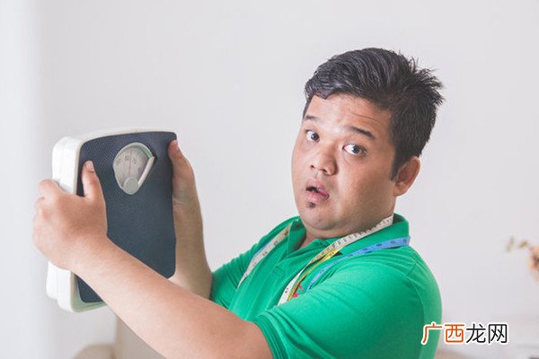 减肥减掉的是水分还是脂肪 原因是这样