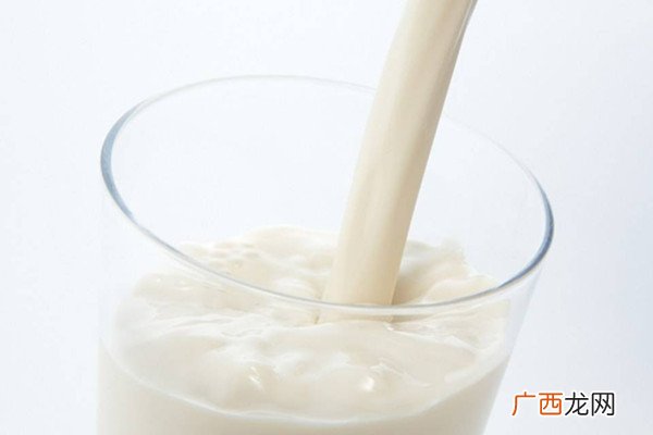 过期牛奶可以浇花吗 过期牛奶可以怎么用