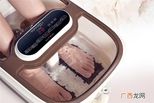 盐水泡脚可以减肥吗 盐水泡脚用什么盐好