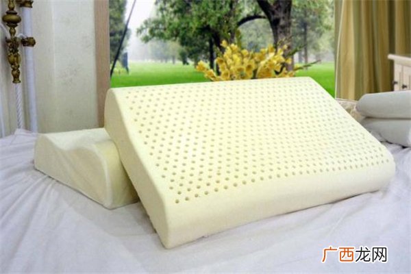 乳胶枕头变硬了怎么办 乳胶枕头变硬的原因
