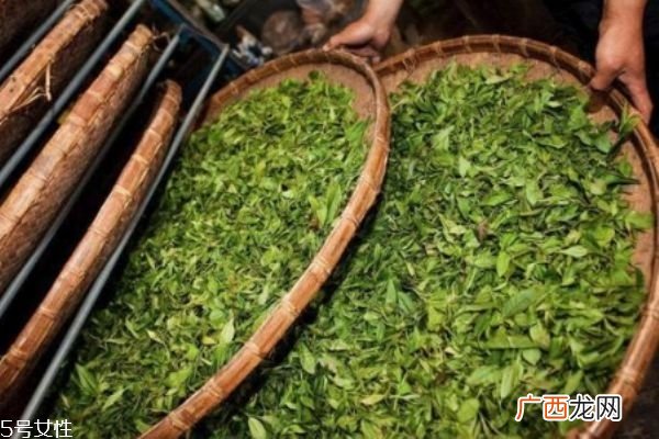 茶叶水泡脚能去脚臭吗 茶叶泡脚的正确方法
