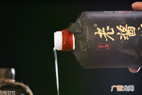 白酒哪种香型好喝 白酒哪种香型最好