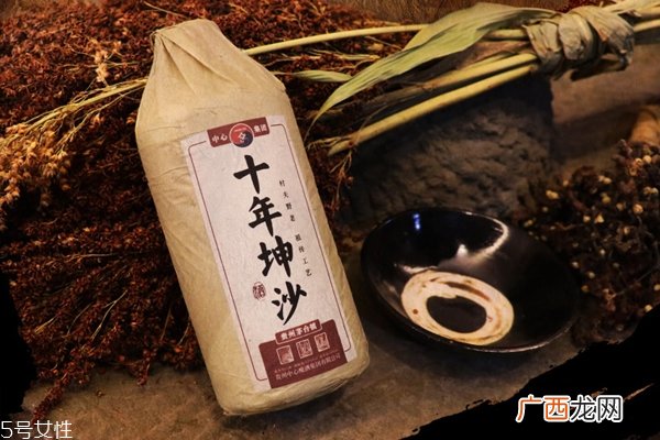 白酒哪种香型好喝 白酒哪种香型最好