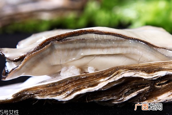 生蚝味道腥吗 闻到腥味千万别买