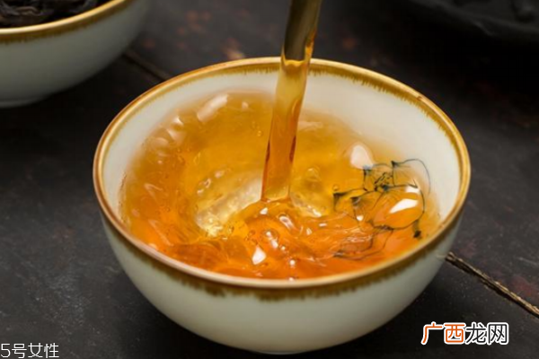 大红袍茶汤是红色吗 大红袍茶汤颜色图片